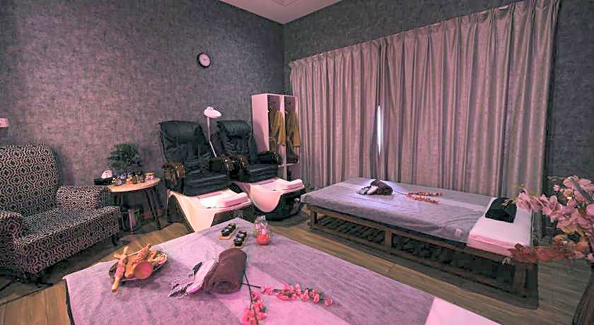 LOUMAGE S SUITES AND SPA