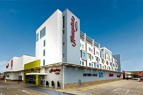 Hampton Inn By Hilton Valledupar