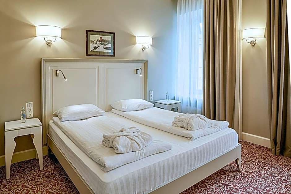 Ratonda Centrum Hotels