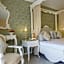 Flamingo Hotel & Spa - Pet Friendly