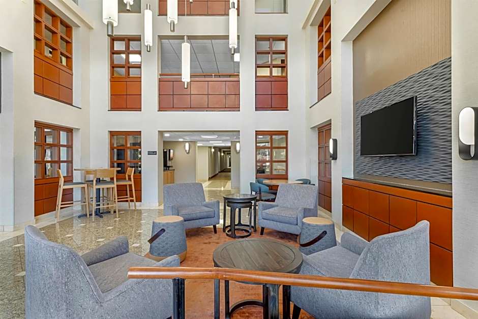 Drury Inn & Suites Joplin