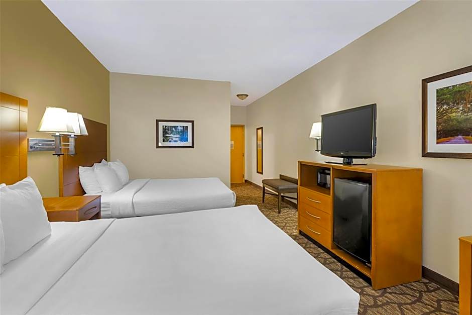 Best Western Plus Richmond Hill Inn