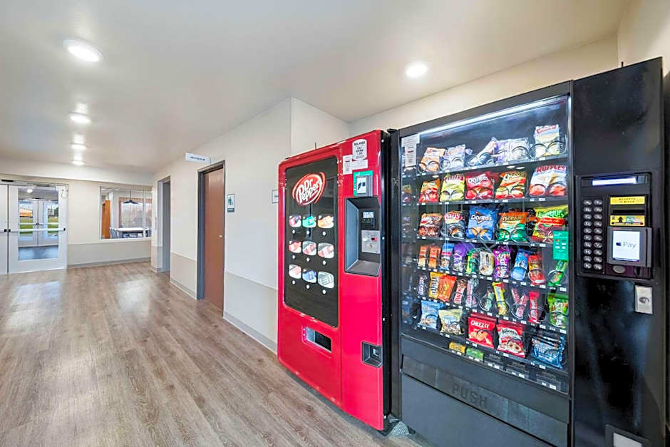 WoodSpring Suites Dallas Plano Central Legacy Drive