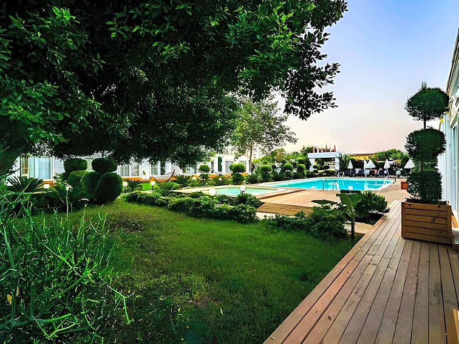 Lara Garden Butik Hotel