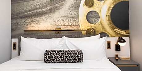 1 King Standard Walk In Shower