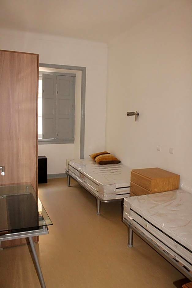 BE Coimbra Hostels