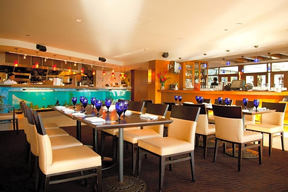Granville Island Hotel