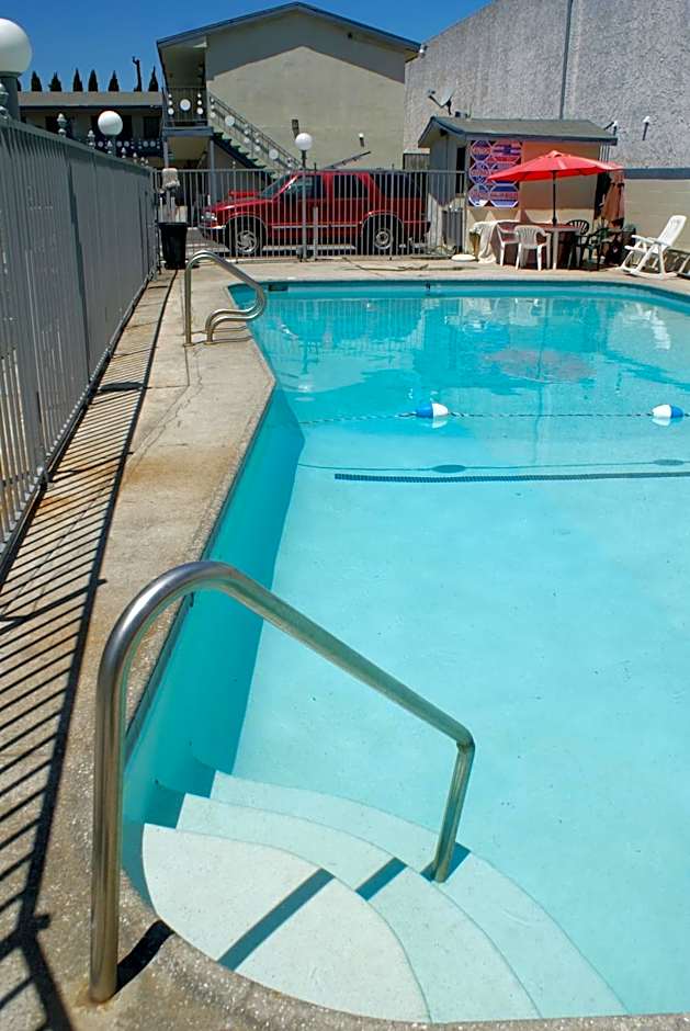 Sahara Motel