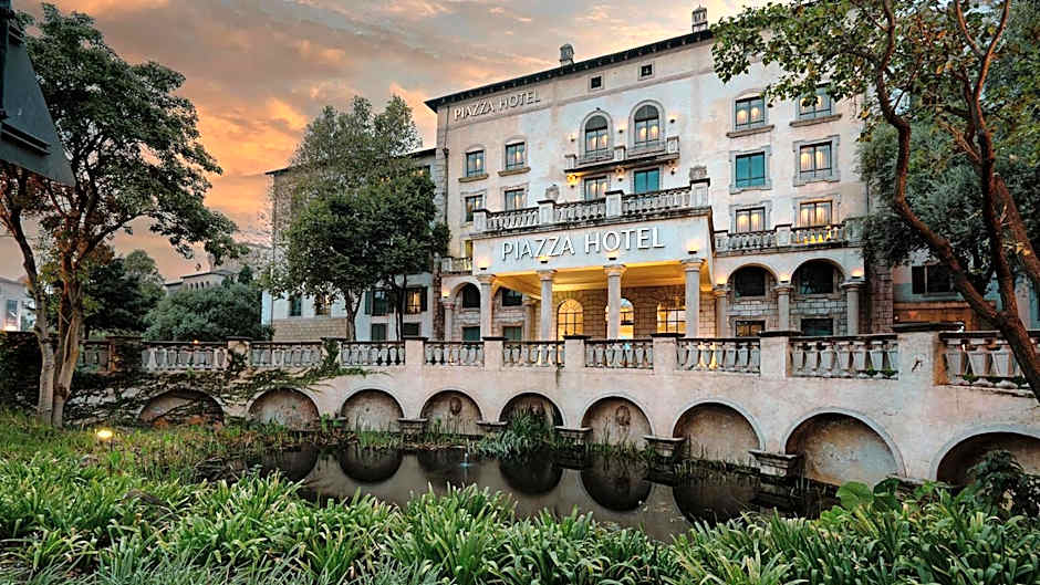 Piazza Hotel Montecasino