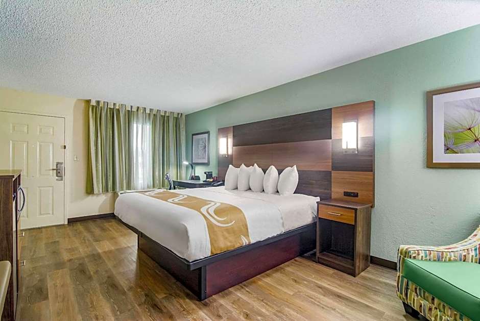 Quality Inn & Suites Lake City
