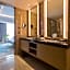 The QUBE Hotel Jingzhou