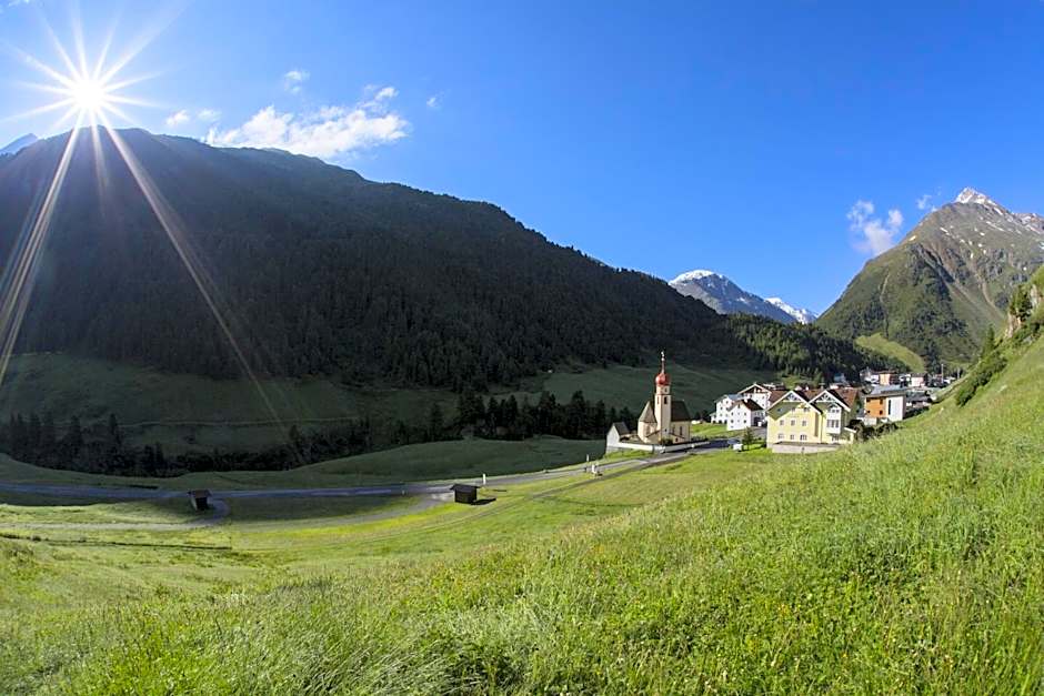 Hotel Alt Vent Tyrol