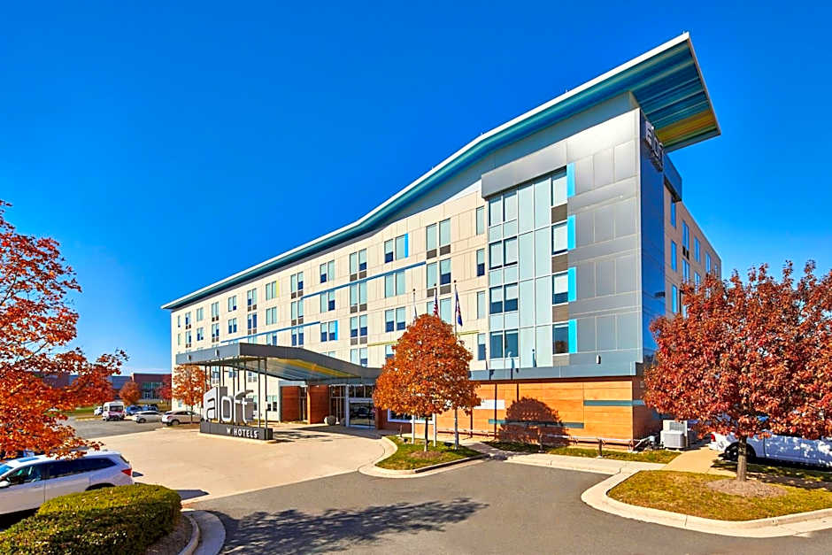 Aloft Dulles Airport North