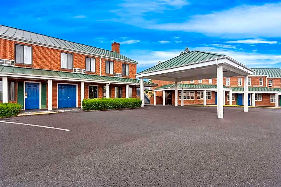 Econo Lodge Waynesboro - Skyline Drive