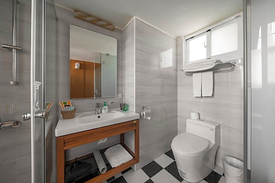 Anping Kensington Hotel