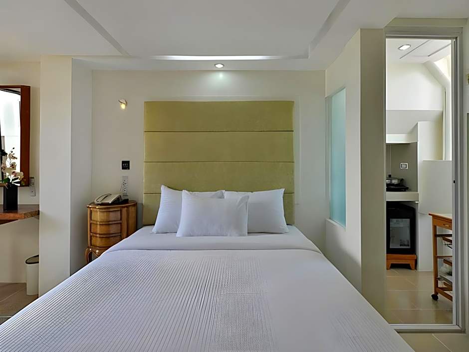 WellCome Hotel
