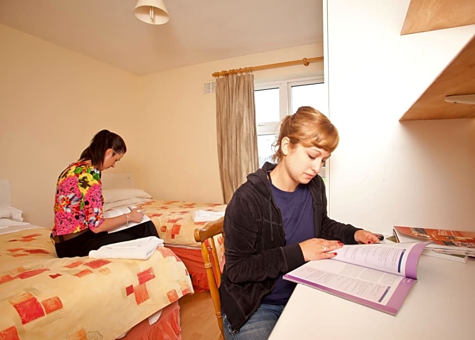 Courtbrack Accommodation - Off Campus Accommodation