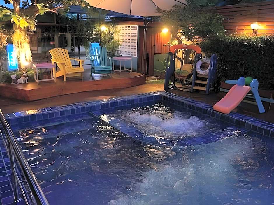 Baan I Un Pool Villa