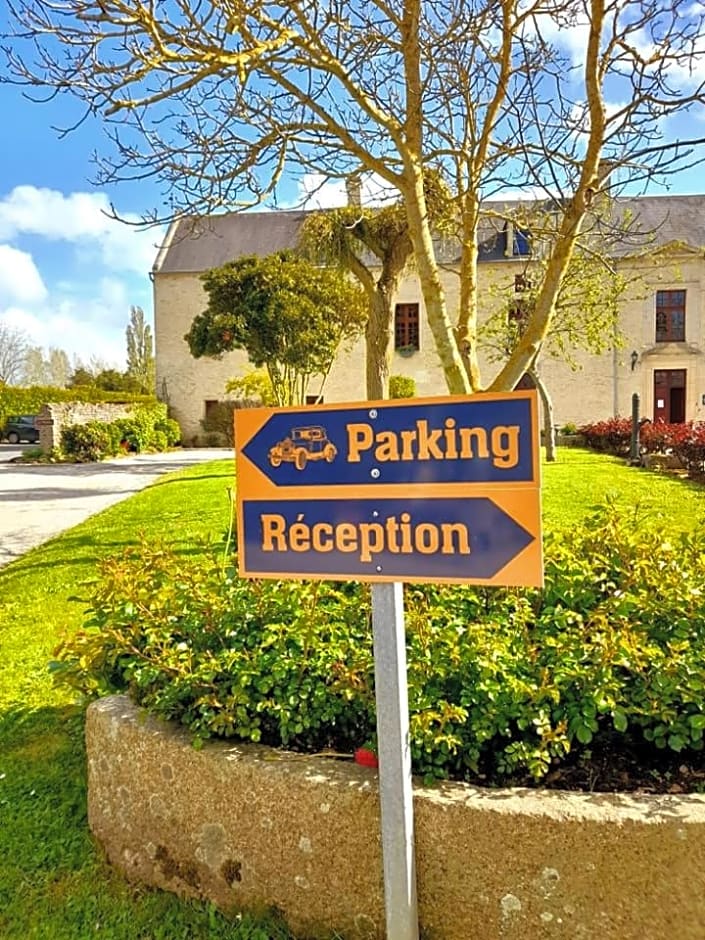 Hôtel Le Manoir De Mathan Crépon à la campagne 5 mn d'Arromanches et 10 mn de Bayeux