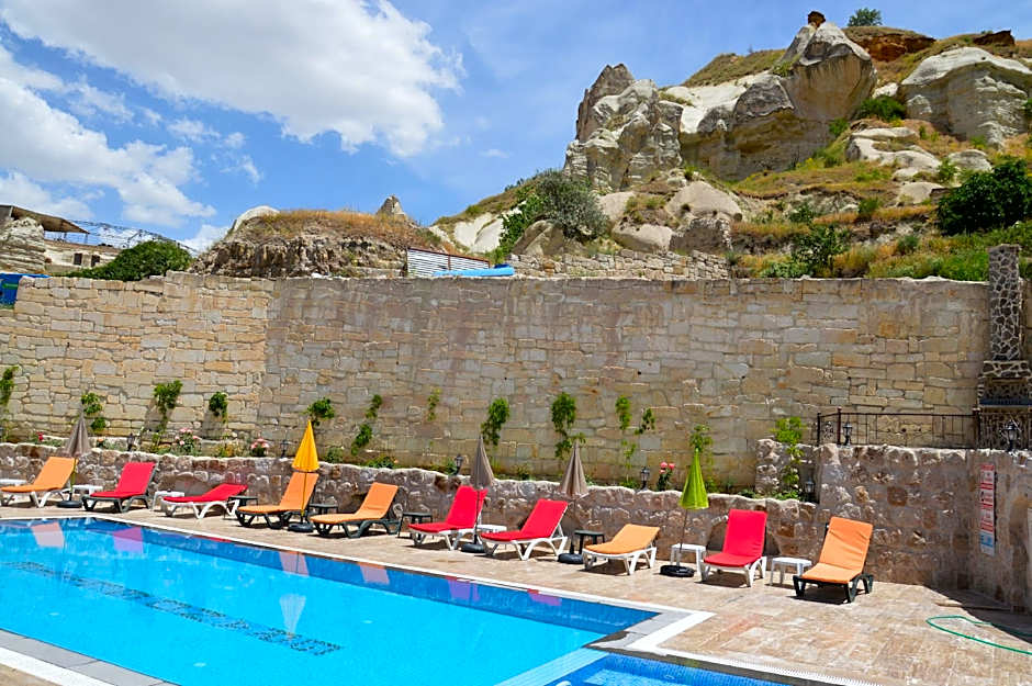 Grand Elite Cave Suites