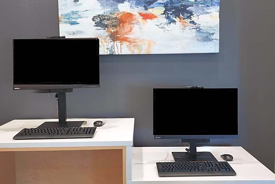 La Quinta Inn & Suites by Wyndham Pflugerville