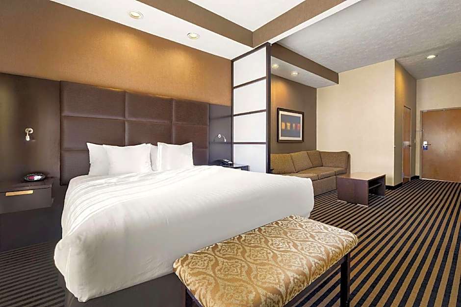 Sonesta Essential Indianapolis Airport