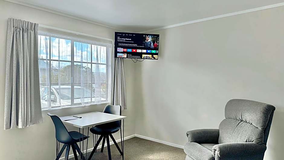 BK's Pohutukawa Lodge