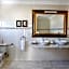 Misty Waves Boutique Hotel
