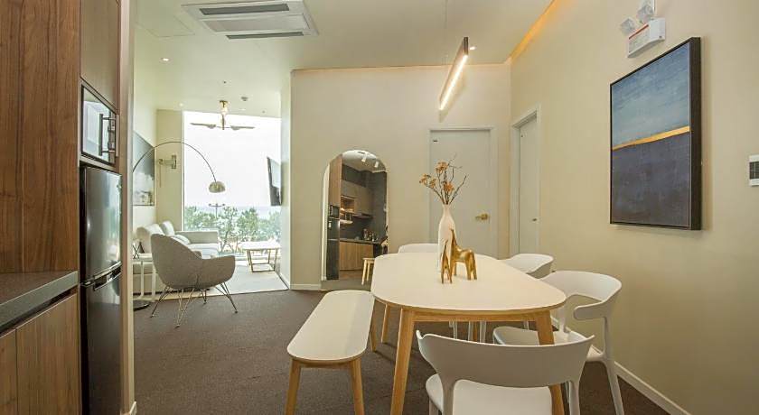 UH SUITE THE HAEUNDAE