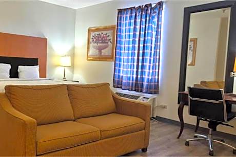 King Bed Non-Smoking