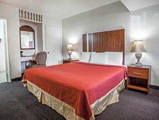 Econo Lodge On Historic Route 66 – Barstow, CA