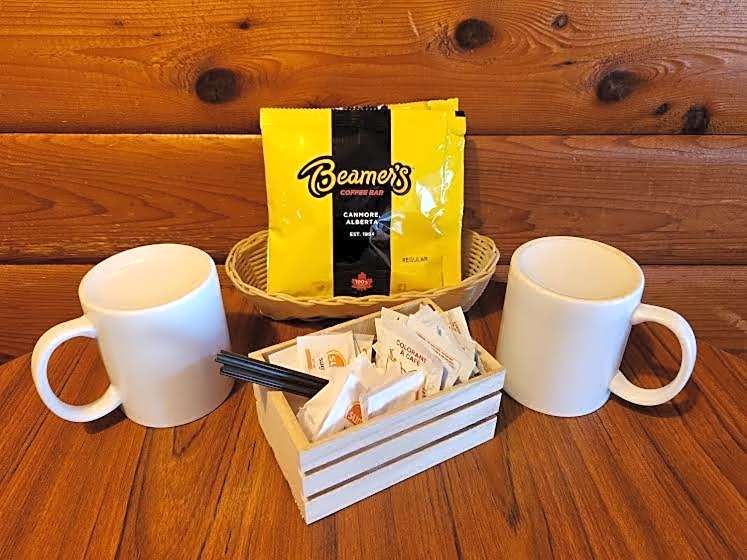 Rundle Mountain Lodge