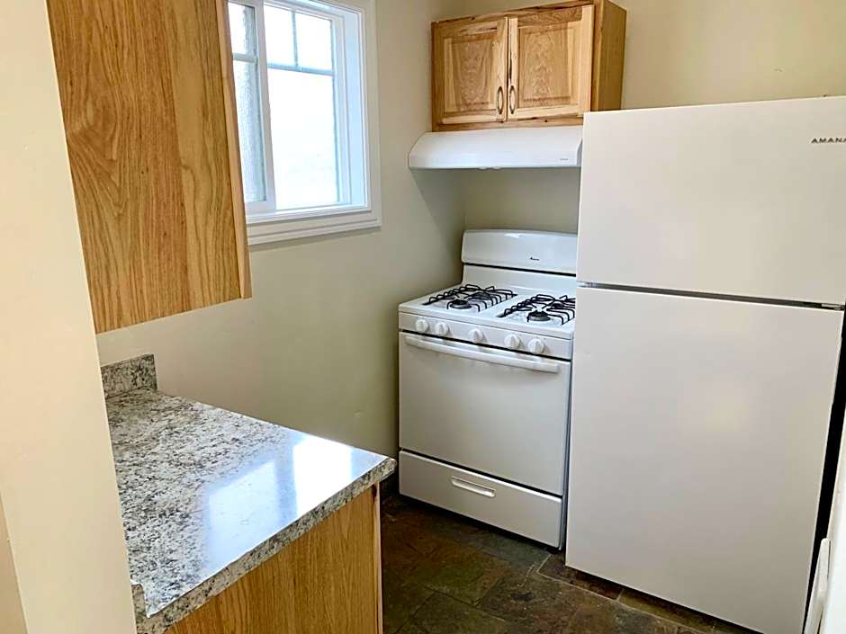 Moose and Maple Lodge