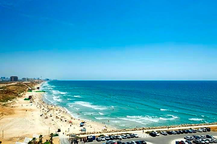 Oceanus apartment hotel