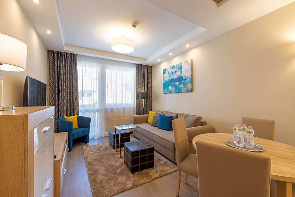 Silver Crown Hotel & Residence, Palace Quarter