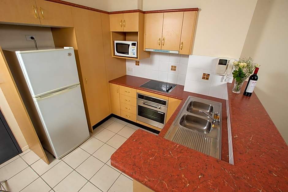 Springwood Tower Apartment Hotel