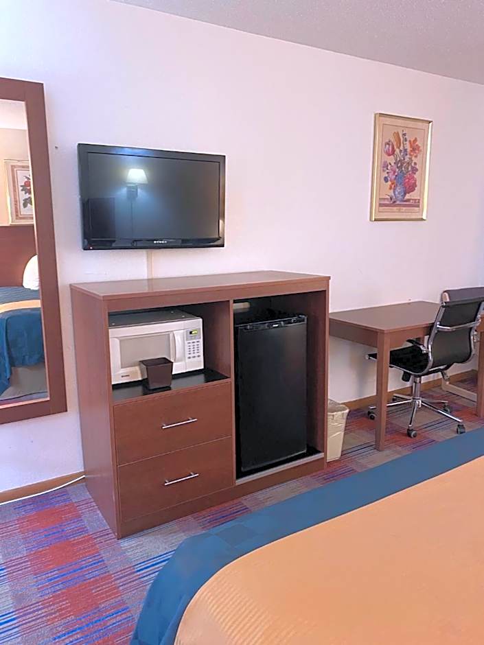 Americas Best Value Inn Champaign