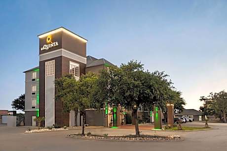 La Quinta by Wyndham San Antonio North Stone Oak