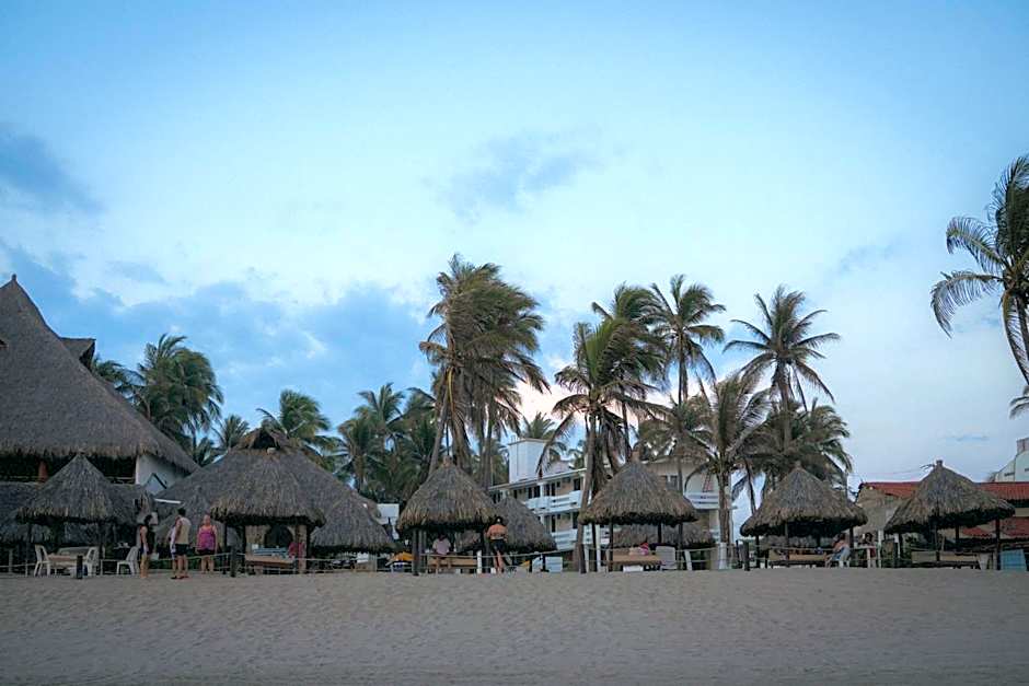 Mar Paraiso Queen
