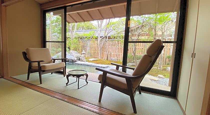 Ryokan Yakakutei