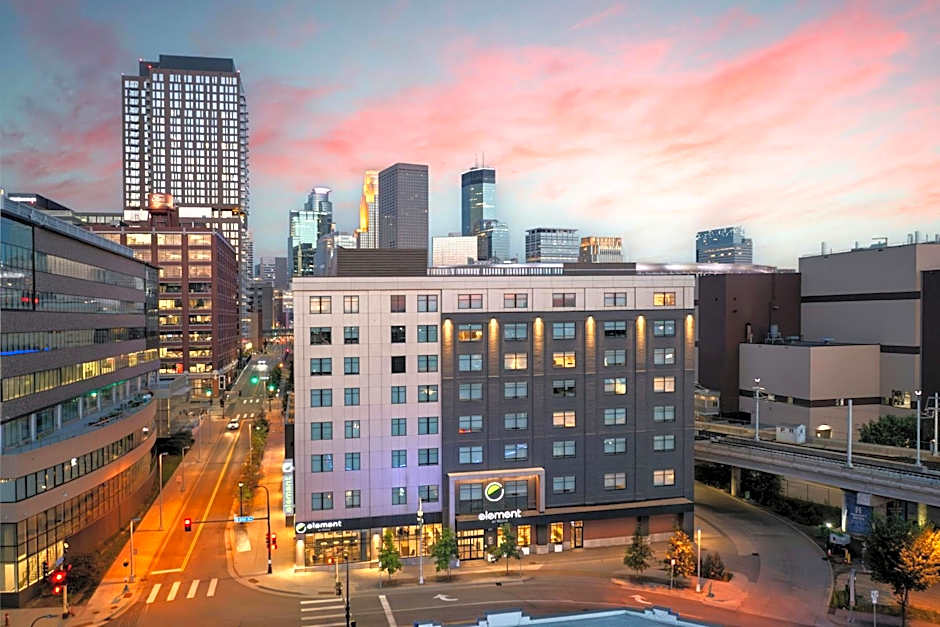 Element Minneapolis Downtown North Loop