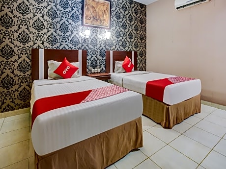 OYO 3936 Hotel Trisula Makassar
