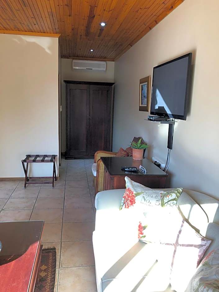 Oak Tree Lodge