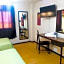 Hotel Trevi