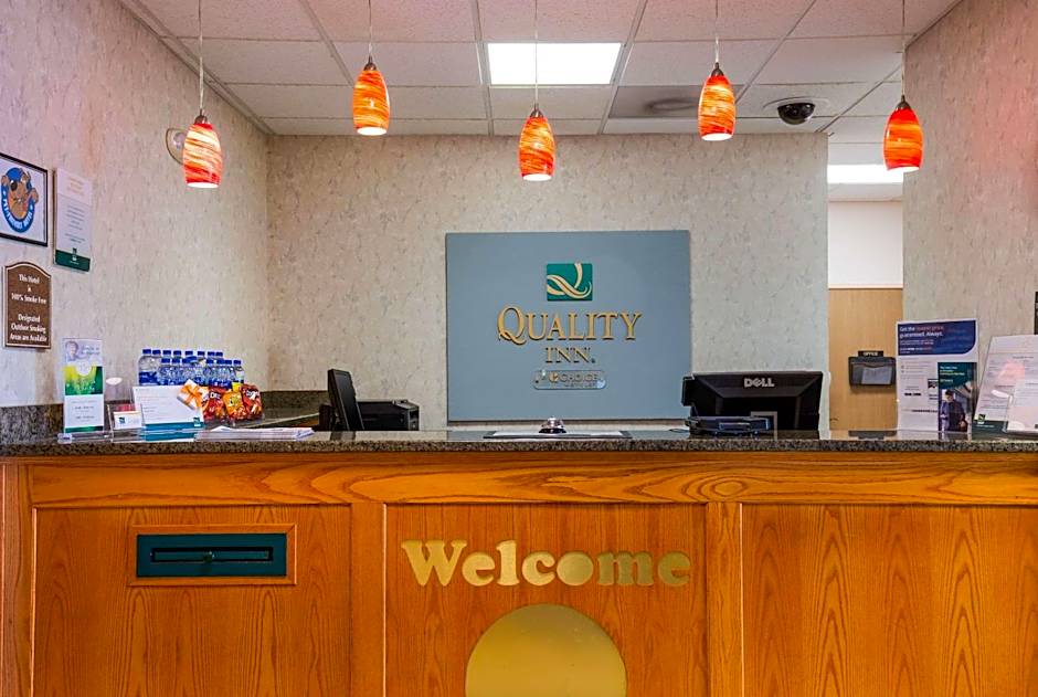 Quality Inn I-70 Near Kansas Speedway