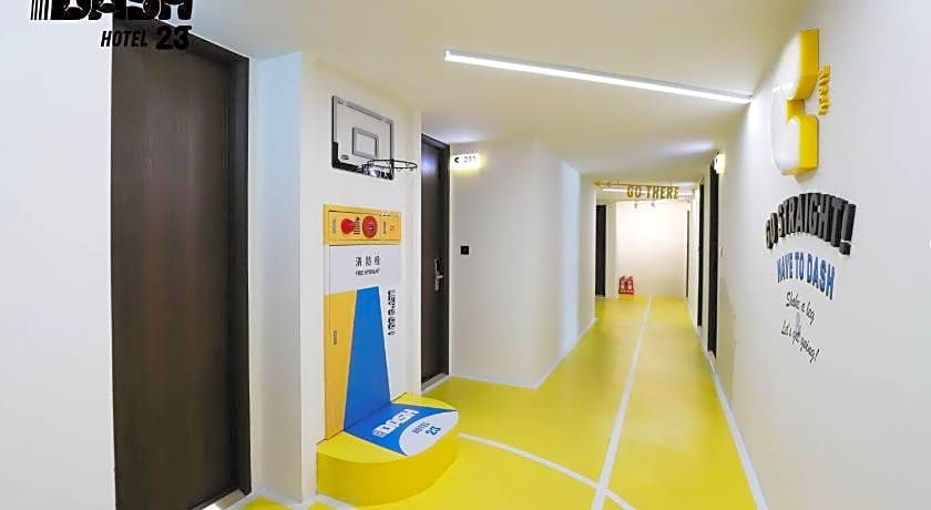 Dash 23 Hotel
