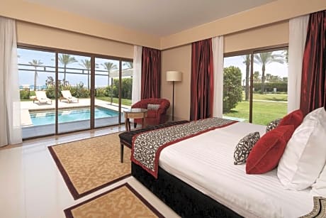 Royal Suite, Queen Bed, Sea View