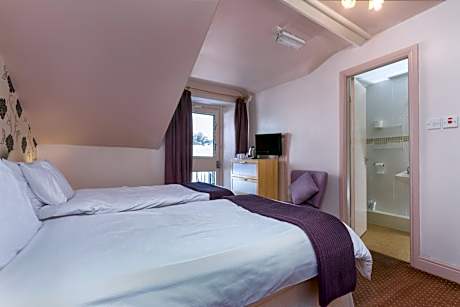 Standard Superking Double or Twin Room