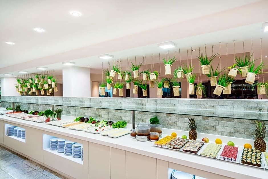 Iberostar Waves Bellevue