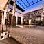 Milo Collection Hotel